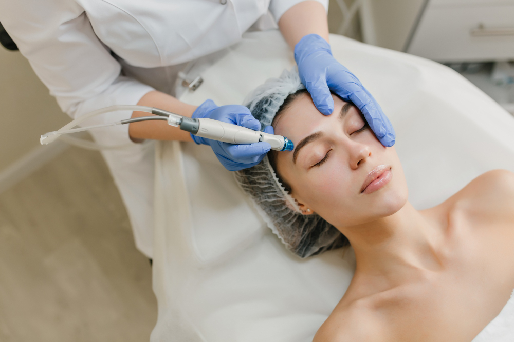 Optimizing recovery time for aesthetic procedures with proper care, skin care, and hydration